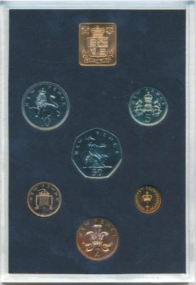 Лот: 20670792. Фото: 1. Великобритания 1976 Официальный... Наборы монет