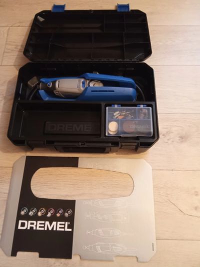 Лот: 23536249. Фото: 1. Dremel 3000-1/25. Электроинструмент