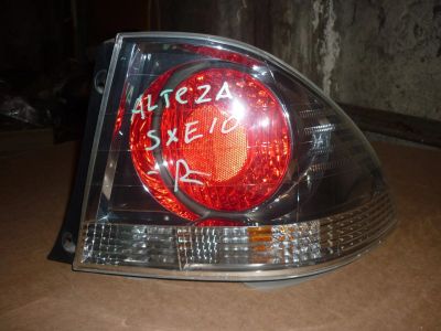 Лот: 5448823. Фото: 1. Фонари задние Toyota Altezza SxE10. Оптика и освещение