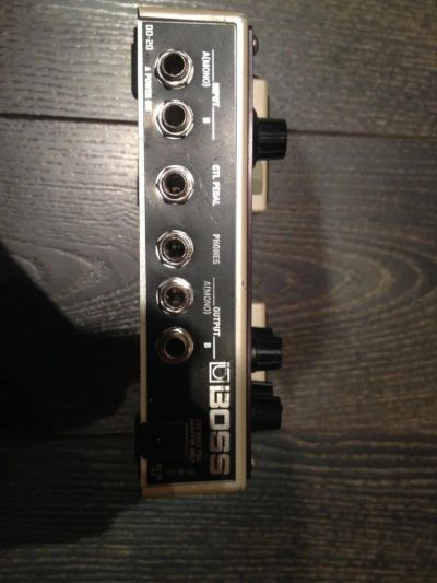 Лот: 6873872. Фото: 1. Boss DD-20. Гитарные эффекты и комбоусилители