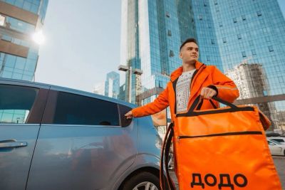 Лот: 25511377. Фото: 1. Курьер на легковом автомобиле. Работа, вакансии