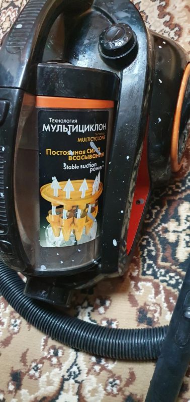 Лот: 20183352. Фото: 1. Пылесос. Пылесосы, паровые швабры
