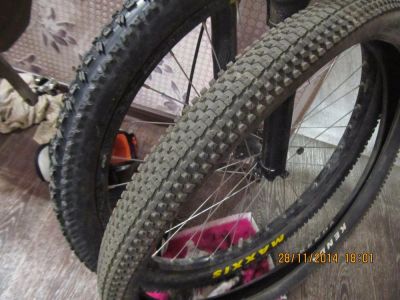 Лот: 5763538. Фото: 1. Покрышки Kenda и Maxxis 26х2,1... Запчасти