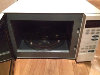 Лот: 6615471. Фото: 1. свч микроволновка samsung требует... Микроволновки, мини-печи