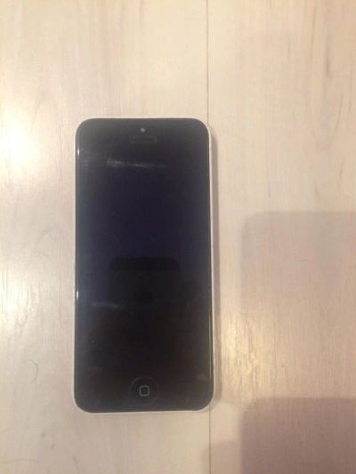 Лот: 10044232. Фото: 1. Iphone 5c 32gb. Смартфоны