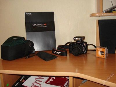 Лот: 759259. Фото: 1. Продам комплект зеркальной фотокамеры... Цифровые зеркальные