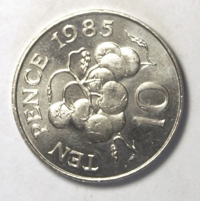 Лот: 3936055. Фото: 1. Гернси. 10 пенсов 1985 г.(750). Великобритания и острова