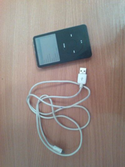 Лот: 3942804. Фото: 1. iPod Classic 30gb. Плееры