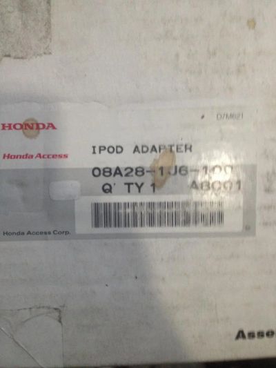 Лот: 5170475. Фото: 1. адаптер для ipod Honda 08A281J6100. Другое (автозвук)