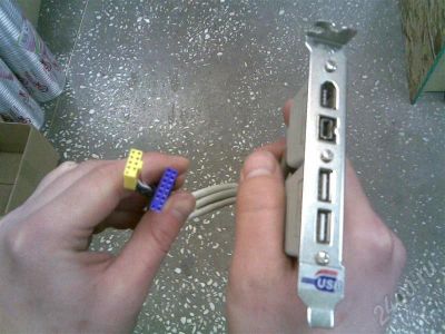 Лот: 277351. Фото: 1. Задняя планка IEEE1394 + 2xUSB2... Платы расширения, контроллеры, доп. порты