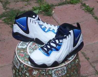 Лот: 776166. Фото: 1. новая nike zoom fp обувь размера... Кеды, кроссовки, слипоны
