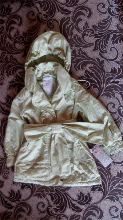 Лот: 7925143. Фото: 1. Плащ Орби р.98. Верхняя одежда