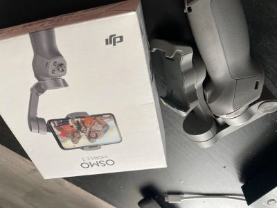 Лот: 17946099. Фото: 1. DJI osmo mobile 3. Штативы, держатели