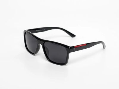 Лот: 21773728. Фото: 1. Очки Prada. Очки солнцезащитные