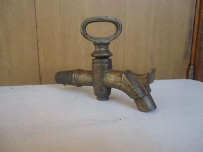 Лот: 4209234. Фото: 1. Латунный кран. Разное