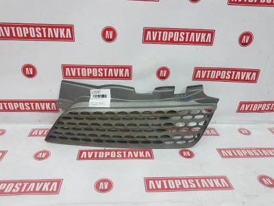 Лот: 20903646. Фото: 1. Решетка радиатора Nissan March... Кузов