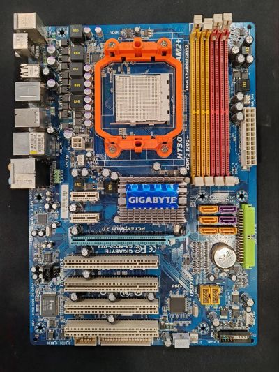 Лот: 25412464. Фото: 1. Материнская плата Am2+ Gigabyte... Материнские платы