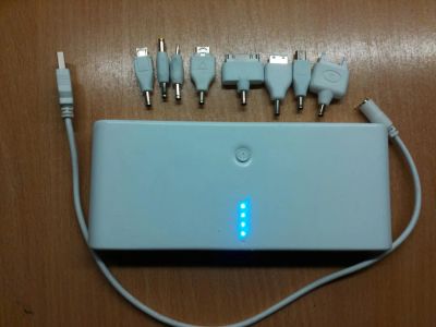 Лот: 5157891. Фото: 1. Power Bank 30 000мАн, аккумулятор... Зарядные устройства, блоки питания, адаптеры сетевые для смартфонов