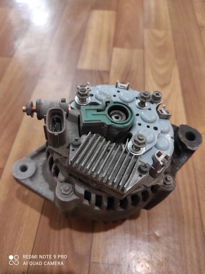 Лот: 25021988. Фото: 1. Генератор Suzuki cultus GC 21w. Электрооборудование