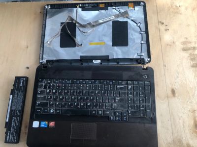 Лот: 24992718. Фото: 1. Корпус с потрохами samsung. Запчасти для ноутбуков