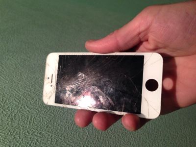 Лот: 3344200. Фото: 1. LCD дисплей iPhone 5 рабочий но... Дисплеи, дисплейные модули, тачскрины