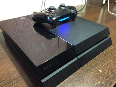 Лот: 11217033. Фото: 1. Sony PlayStation 4. Игровые приставки, консоли