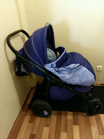 Лот: 13905814. Фото: 1. Детская коляска Zippy Tutis 3... Коляски