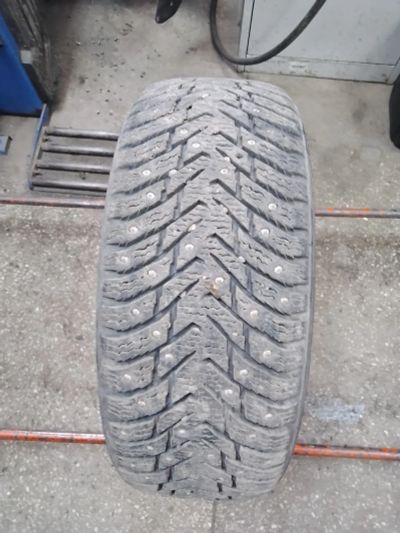 Лот: 25361459. Фото: 1. 1шт 185-55-15 Nokian Hakkapeliitta... Шины