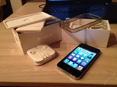 Лот: 2705114. Фото: 1. iphone 4 32gb black. Смартфоны