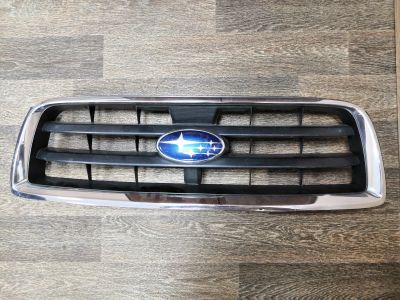 Лот: 16154368. Фото: 1. Решётка радиатора Subaru Forester... Кузов