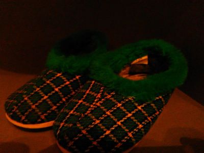 Лот: 10576916. Фото: 1. Тапочки. Домашняя обувь