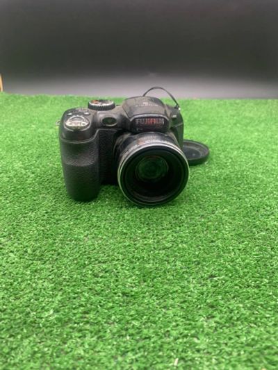 Лот: 20739724. Фото: 1. Фотоаппарат Olympus SP-590 UZ... Цифровые зеркальные