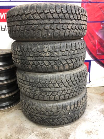 Лот: 18031257. Фото: 1. Toyo Observe G2S 215/60 R16. Шины