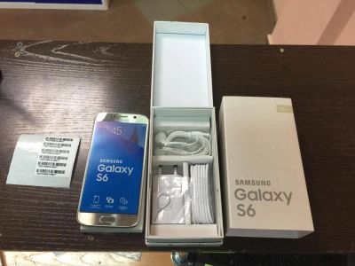 Лот: 8794885. Фото: 1. смартфон Samsung Galaxy S6 32GB... Смартфоны