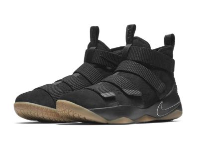 Лот: 11442086. Фото: 1. Кроссовки Nike Lebron Soldier... Кеды, кроссовки, слипоны