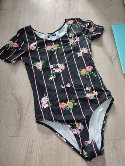 Лот: 25397702. Фото: 1. Боди cropp. Блузы, рубашки, водолазки