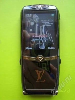 Лот: 1195204. Фото: 1. louis vuitton ty450 обмен приветствуется. Кнопочные мобильные телефоны