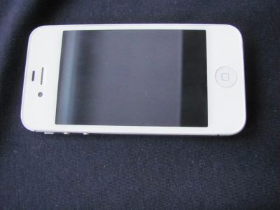 Лот: 4789469. Фото: 1. Iphone 4s 16 gb. Смартфоны