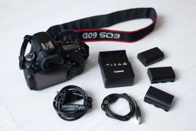 Лот: 5018268. Фото: 1. Canon EOS 60D Body. Цифровые зеркальные