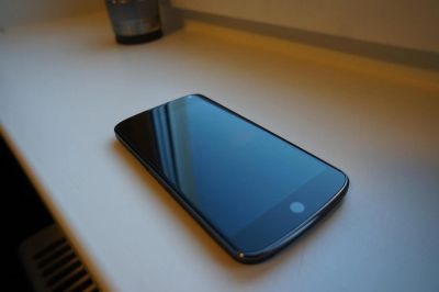 Лот: 5341145. Фото: 1. Nexus 4. Смартфоны