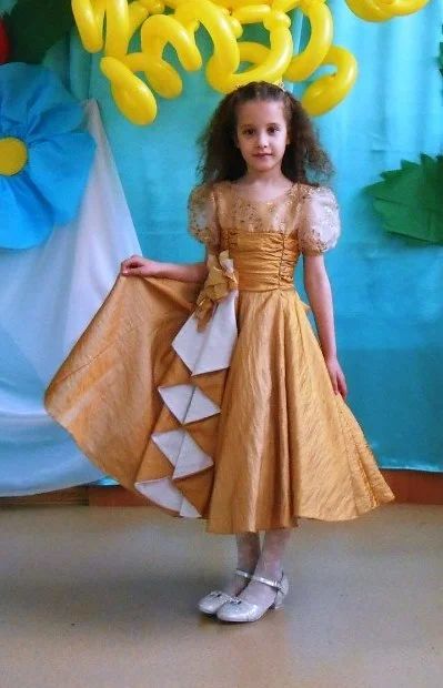 Лот: 4853972. Фото: 1. Праздничное платье. Платья, сарафаны