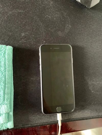 Лот: 19488590. Фото: 1. iPhone 6 16Gb. Смартфоны