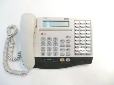 Лот: 8898889. Фото: 1. Новый системный телефон LG LKD-30DS. Проводные телефоны