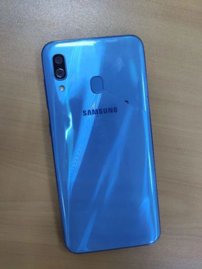 Лот: 16362506. Фото: 1. Смартфон Samsung Galaxy A30 32гб... Смартфоны