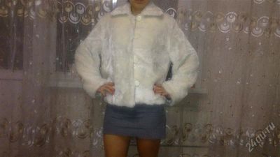 Лот: 2246042. Фото: 1. Шуба из искусственного меха. Верхняя одежда