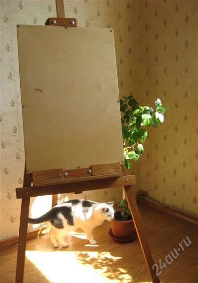 Лот: 1907279. Фото: 1. Мольберт деревянный, складной. Другое (ручная работа)