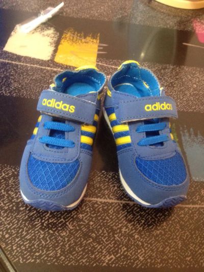 Лот: 5463961. Фото: 1. Кроссовки Adidas Новые размер... Кеды, кроссовки