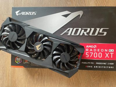 Лот: 18995990. Фото: 1. Видеокарта Gigabyte AORUS Radeon... Видеокарты