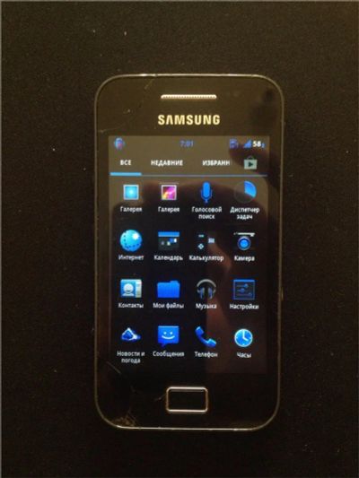 Лот: 8875386. Фото: 1. Samsung Galaxy Ace La Fleur GT-S5830I. Кнопочные мобильные телефоны