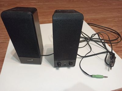 Лот: 21056547. Фото: 1. Колонки Genius SP-S110 Black. Акустические системы